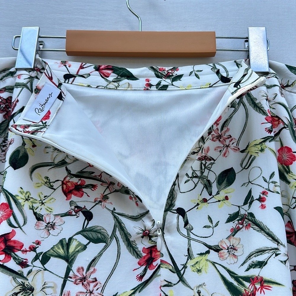 Reitmans Floral Skirt - Picture 4 of 6
